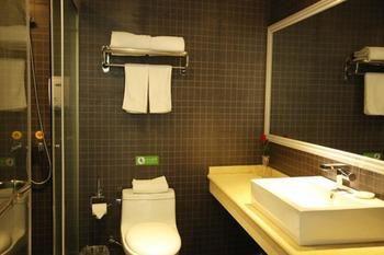 Motel 168 Shanghai Nanhui Huinan Subway Station Esterno foto