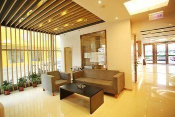 Motel 168 Shanghai Nanhui Huinan Subway Station Esterno foto